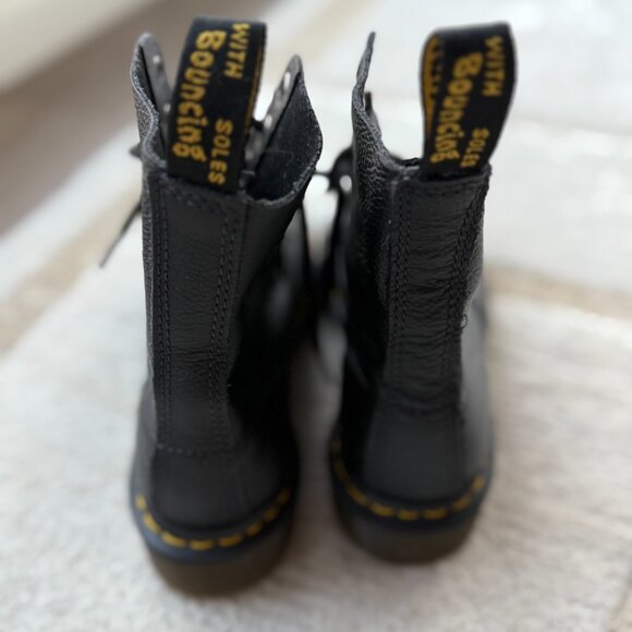 Dr. Martens 1460 Pascal Virginia Leather Boots – Women’s 6 / EU 37 - Picture 3 of 7